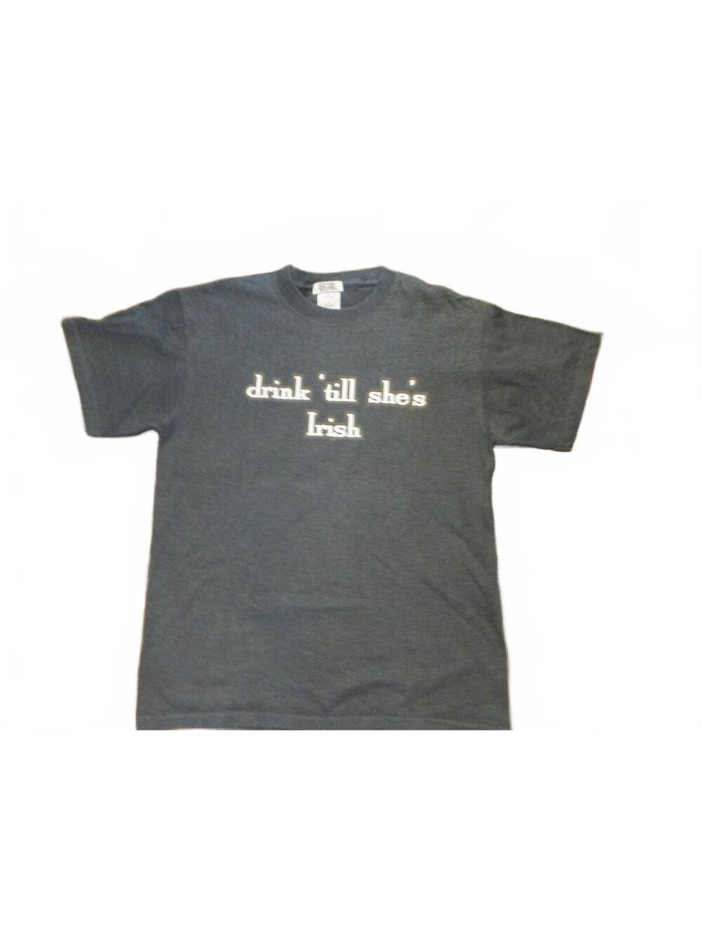 Nine Fine Irishmen Pub New York New York Graphic T-Shirt Medium Gray